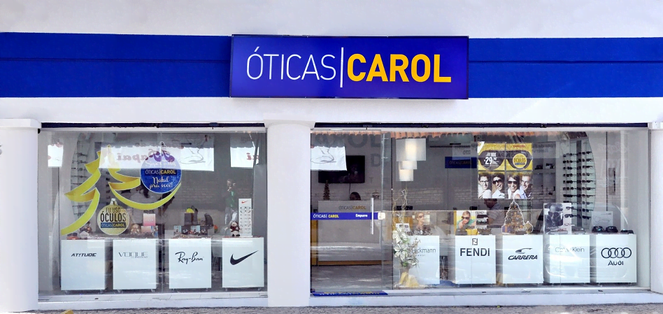 Luxottica cierra la compra de Óticas Carol
